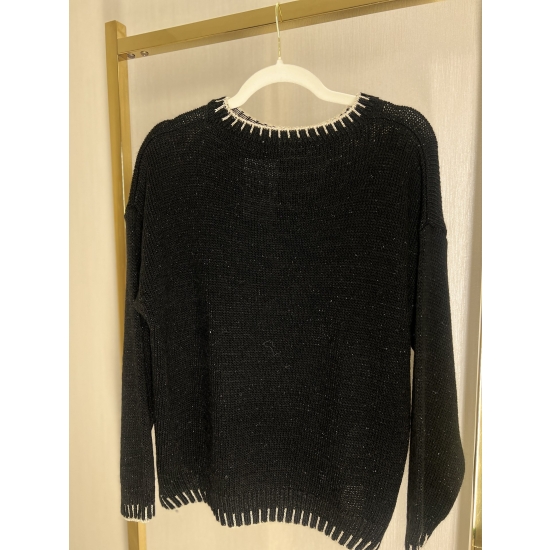 Sweter damski - czarny